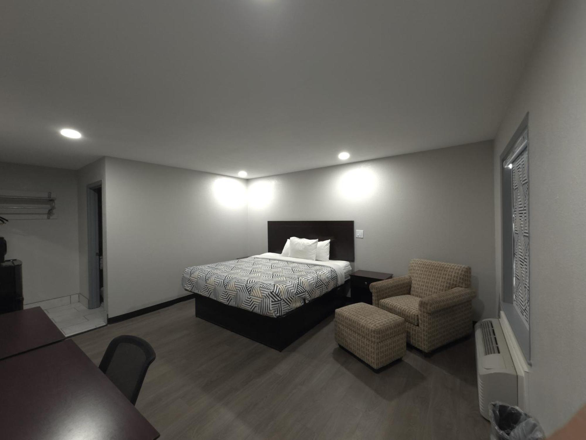 Relax Inn Mcgehee Exterior photo